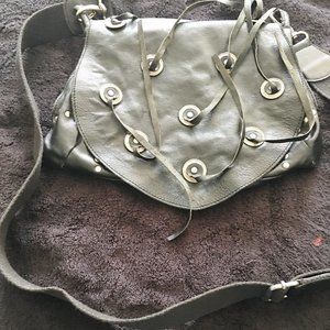 BLACK & SILVER LEATHER CROSS BODY BAG